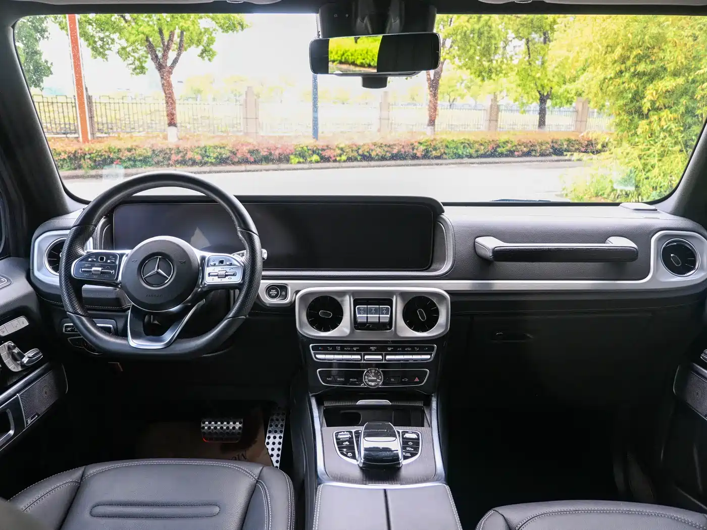 MERCEDES-BENZ G-CLASS