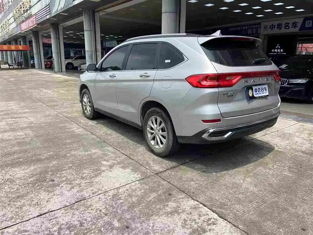 Фото 2 - Haval M6