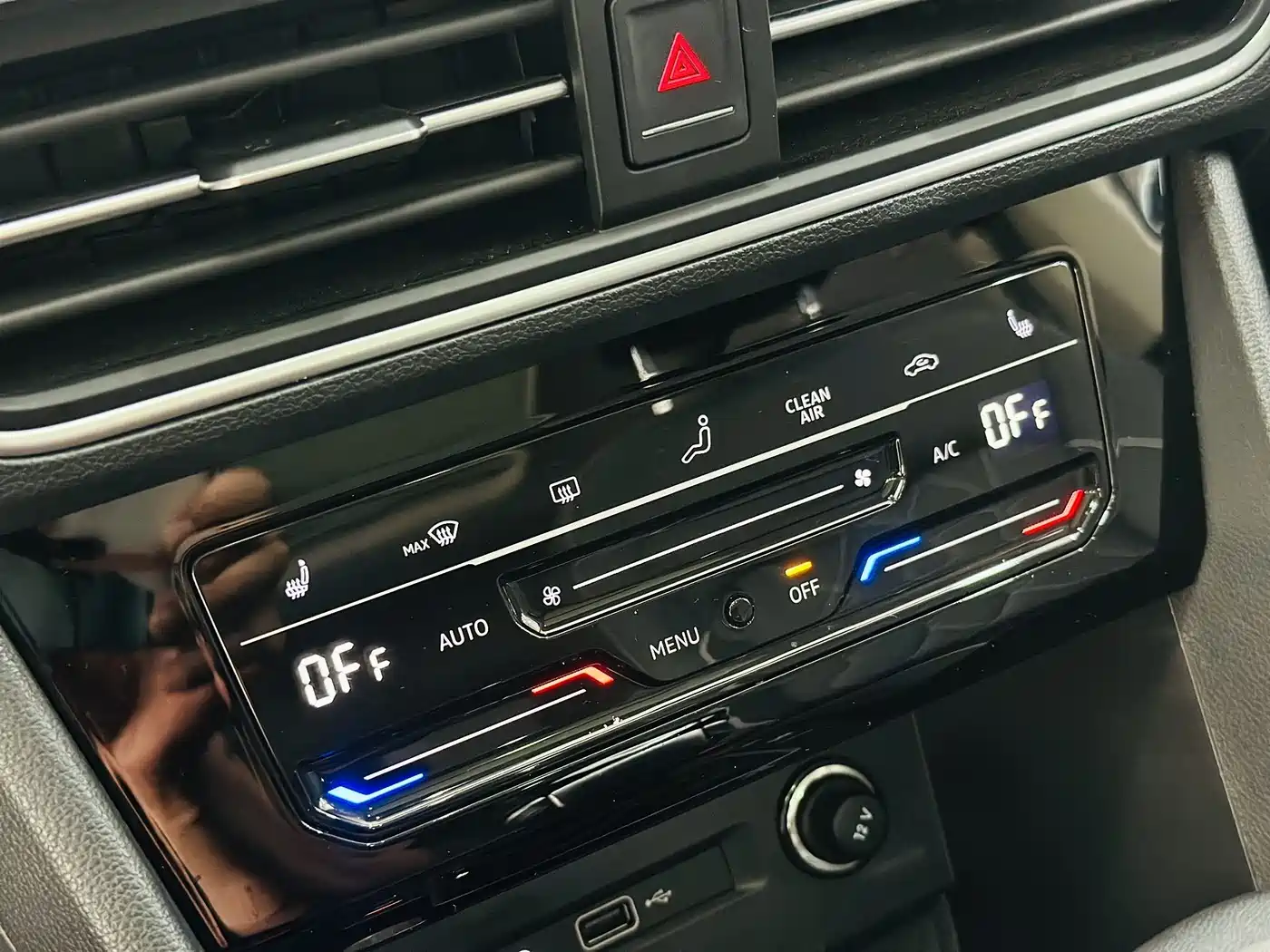 Volkswagen Tiguan L 2024 330TSI Automatic 2WD R-Line Premium Enjoyment Edition фото 17