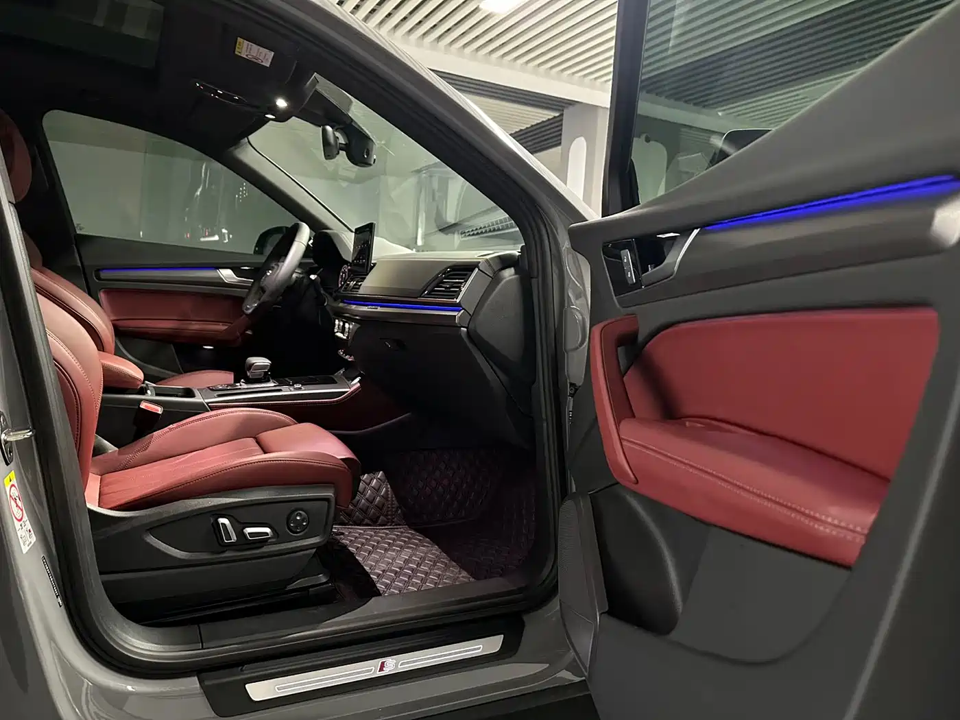 Audi Q5L 2025 40 TFSI Luxury Dynamic фото 23