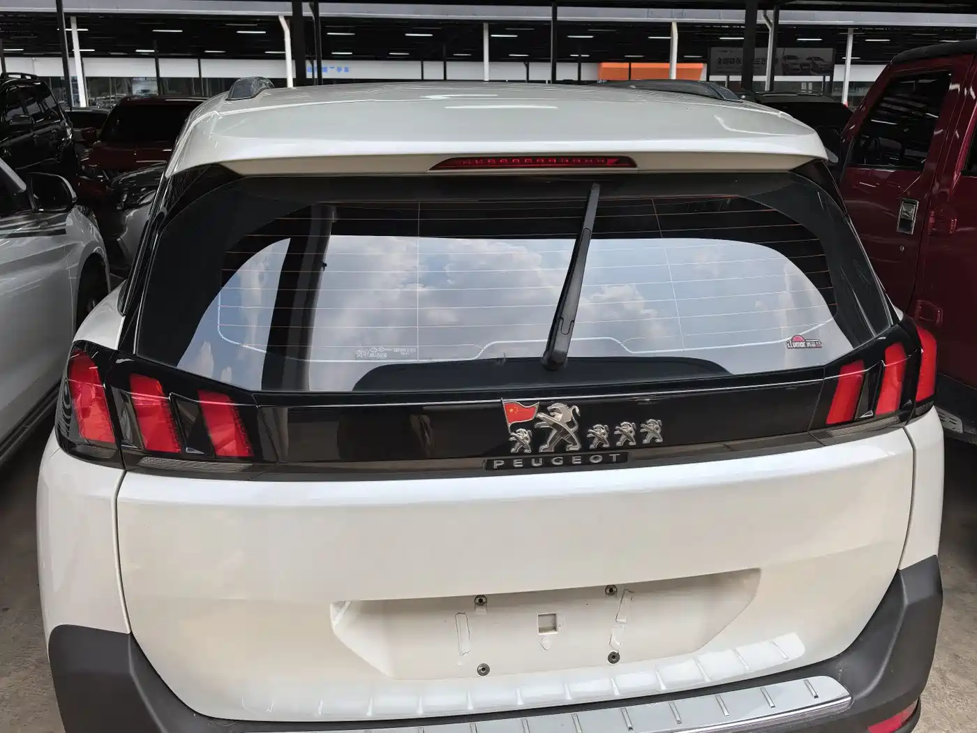 Peugeot 5008 2017 380THP 7-seat Elite Edition фото 7