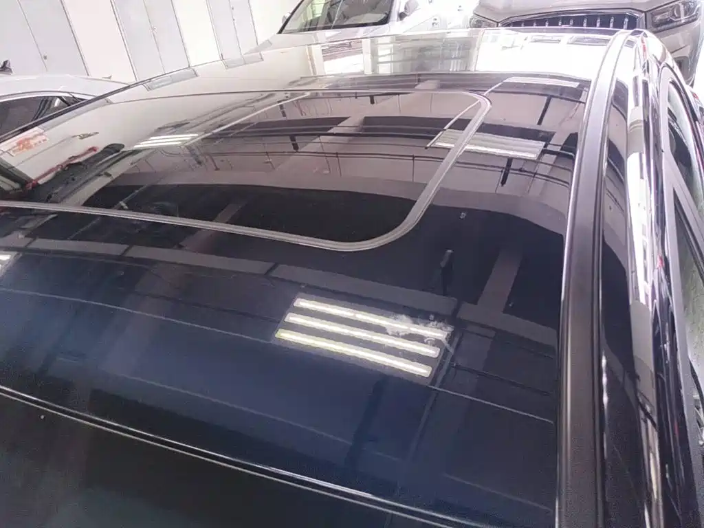 Roewe 360 2017 2017 1.5L Auto Luxury Edition