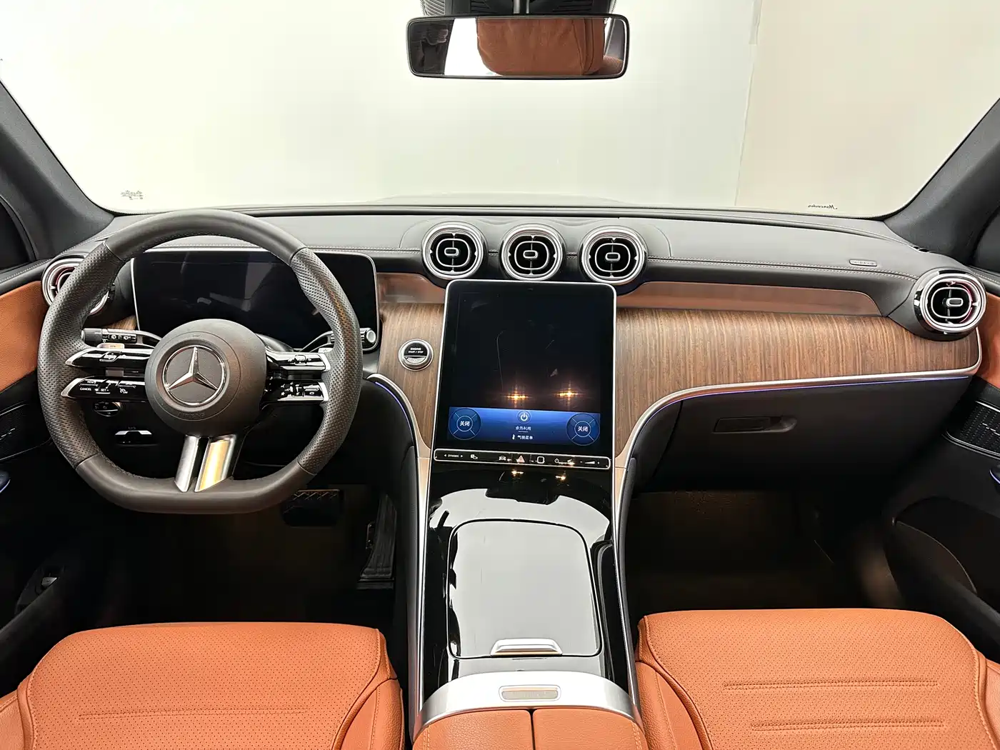 Mercedes-Benz GLC 2023 GLC 300 L 4MATIC Dynamic 7-Seater фото 5