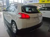 Photo 5 - Peugeot 2008