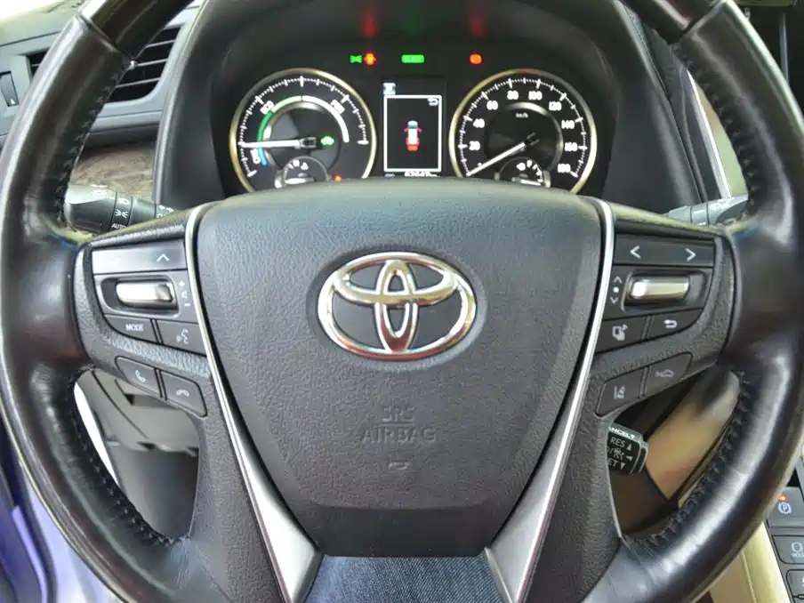 Toyota Alphard 2020 Hybrid 2.5L Premium Edition фото 8