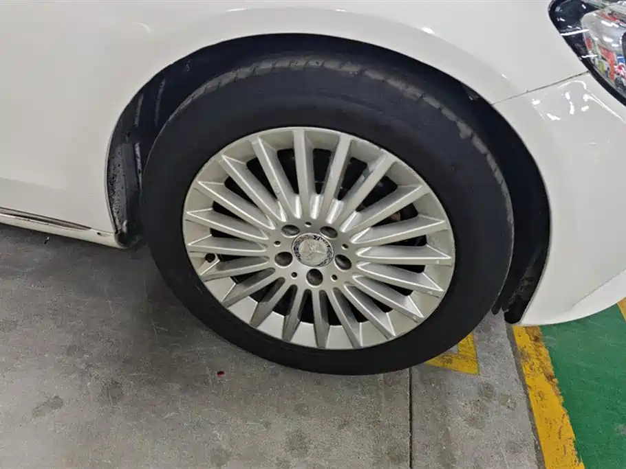Mercedes-Benz C-Class 2016 C 180 L фото 6