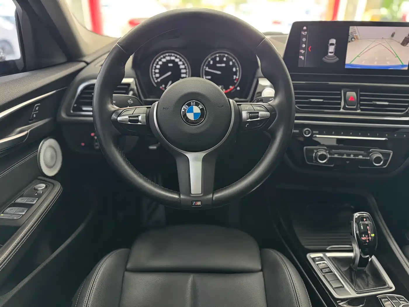 BMW 1 Series 2022 120i M Sport фото 8