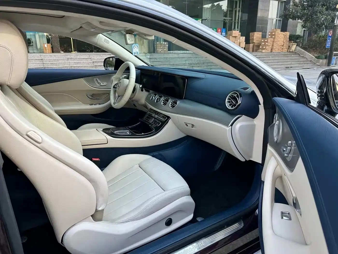Mercedes-Benz E-Class (Import) 2017 E 200 Coupe фото 4