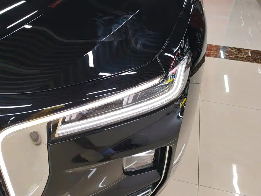 Hongqi H9 2021 2020 2.0T Smart Connection Qi Xiang Edition