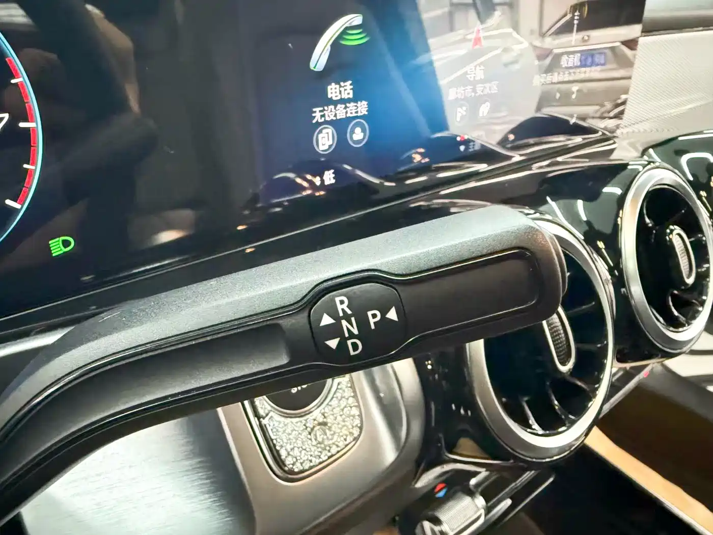 Mercedes-Benz GLB 2023 GLB 200 Dynamic фото 12
