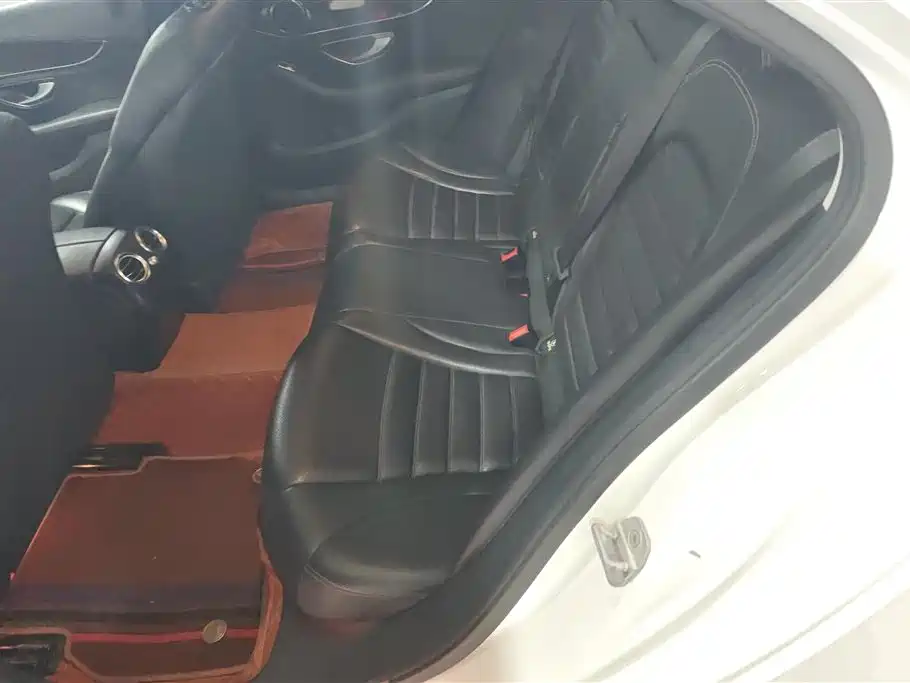 Mercedes-Benz C-Class 2016 C 180 L фото 11
