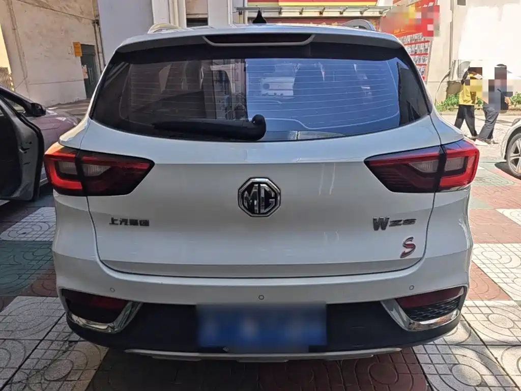 Фото 6 - MG ZS