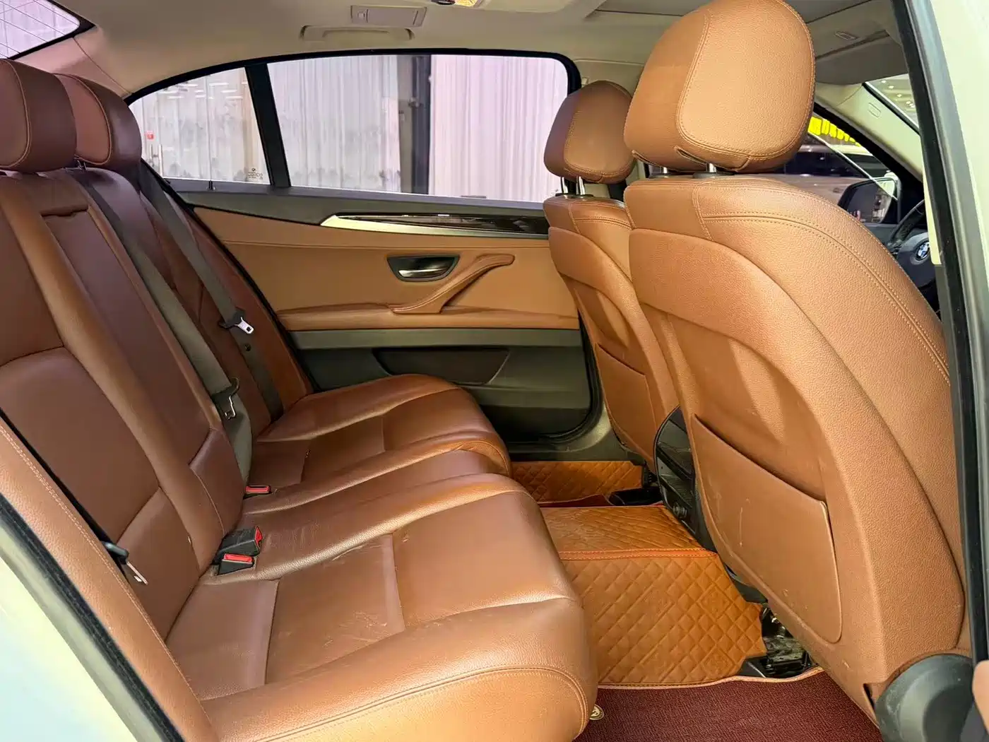 BMW 5 Series 2014 525Li Leading фото 8
