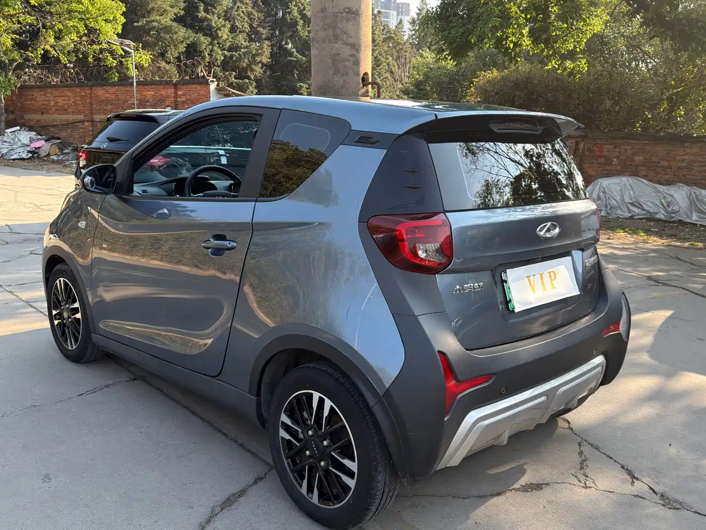 QQ New Energy Little Ant 2023 2022 Sweet Pink Edition Full Sugar Version NCM Lithium 30kW 301km