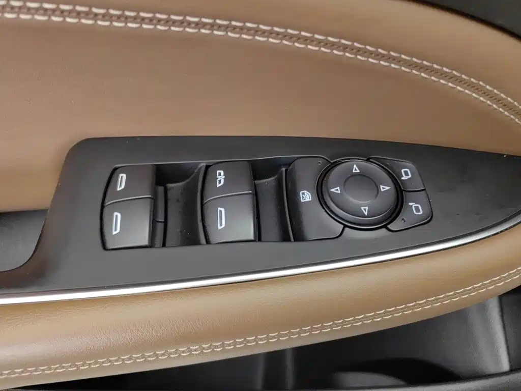 Фото 9 - Buick Regal