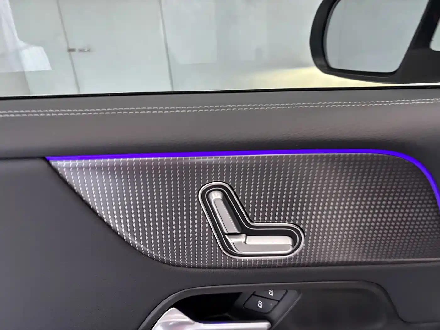 Mercedes-Benz GLB 2023 GLB 220 Dynamic фото 11