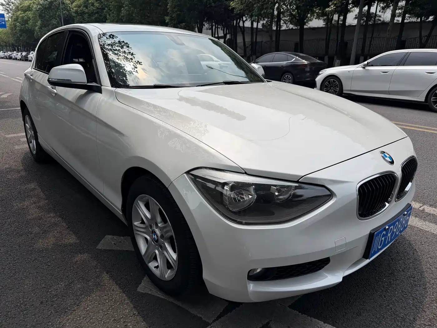 BMW 1 Series (Import) 2013 Facelift 116i Leading Model фото 3