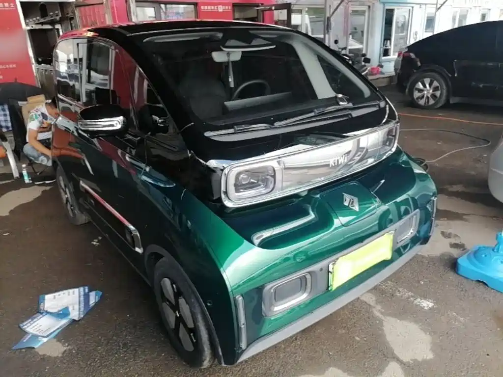 Baojun KiWi EV 2023 2023 DJI Edition LFP