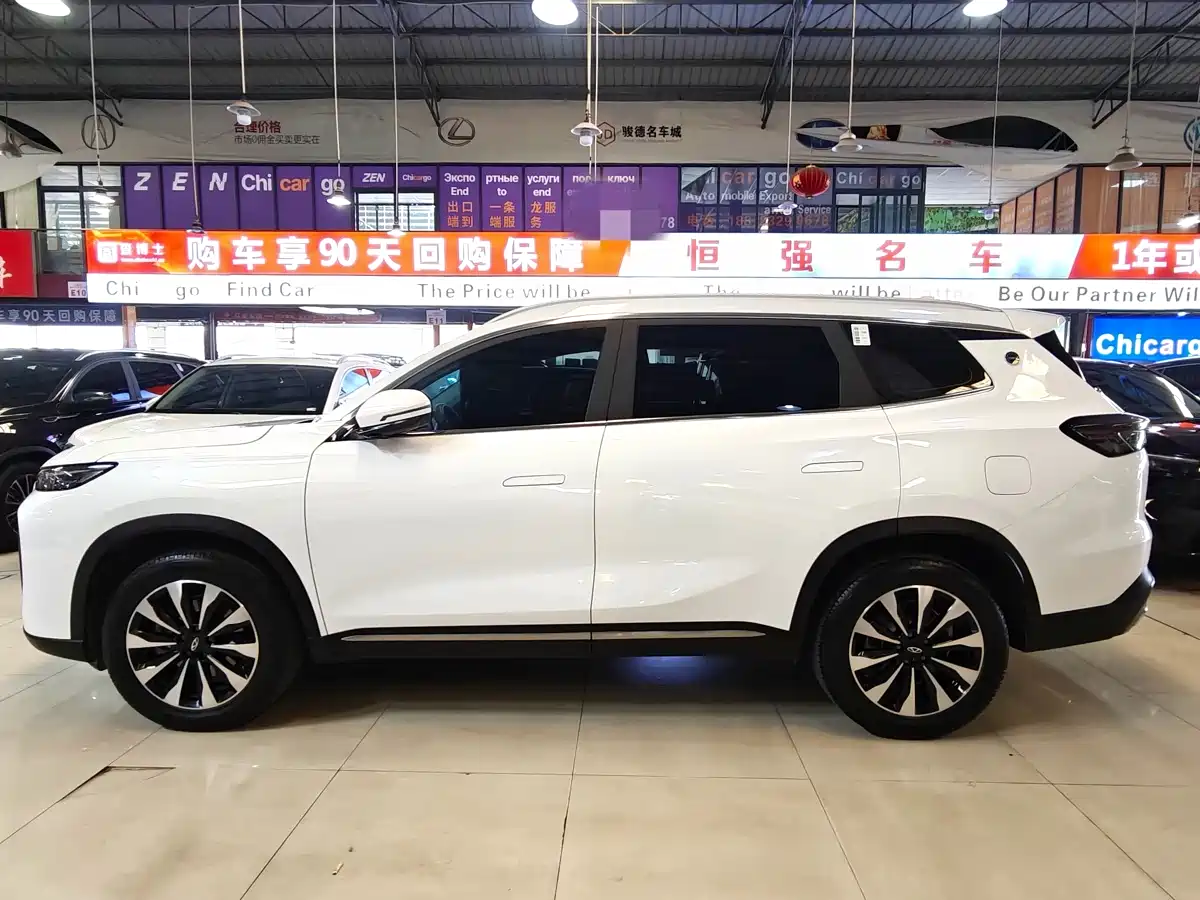 Chery Tiggo 8 PLUS 2024 2025 290TGDI DCT Luxury 5-seater