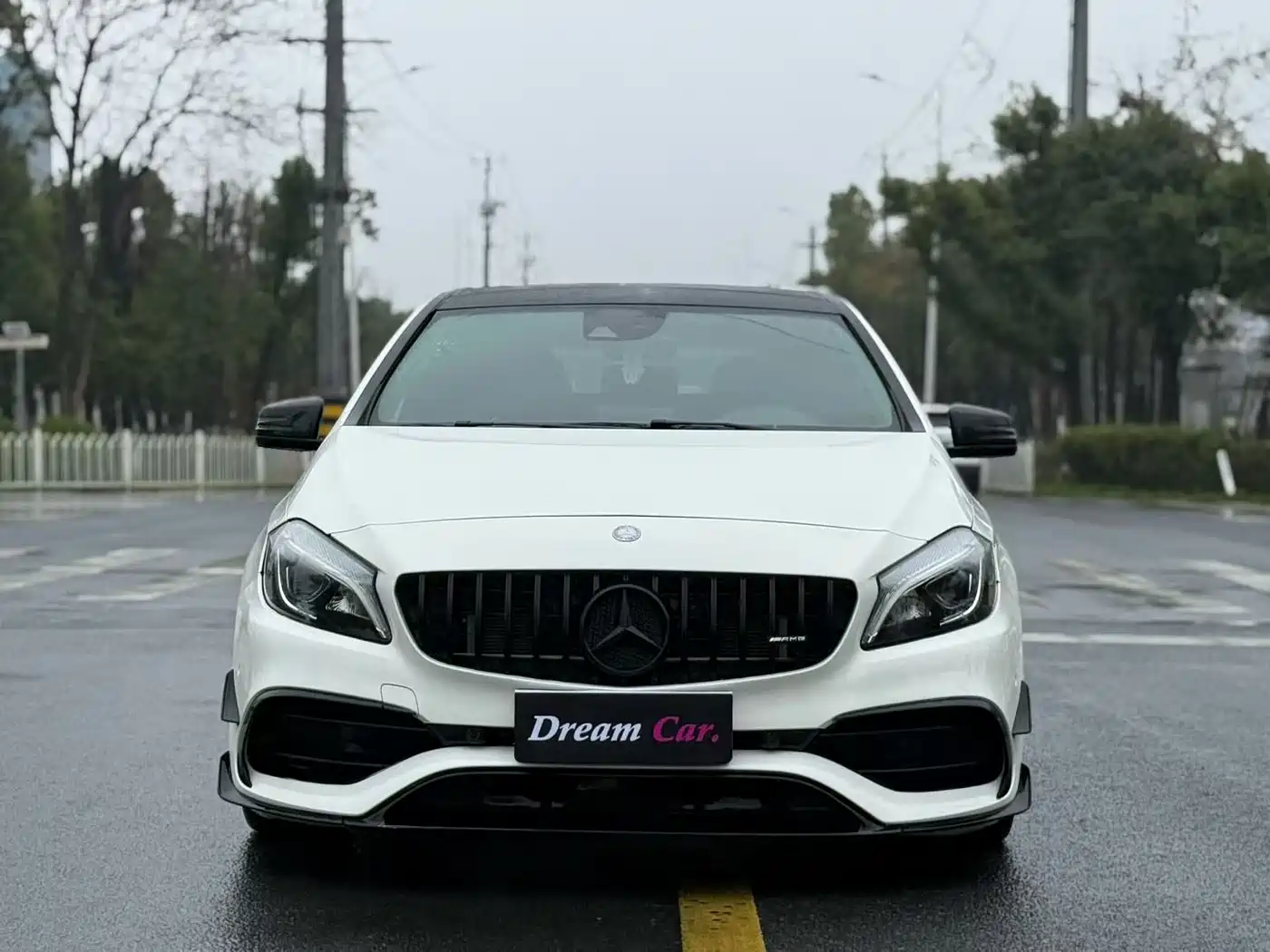 Mercedes-Benz A-Class AMG (Import) 2016 AMG A 45 4MATIC фото 3
