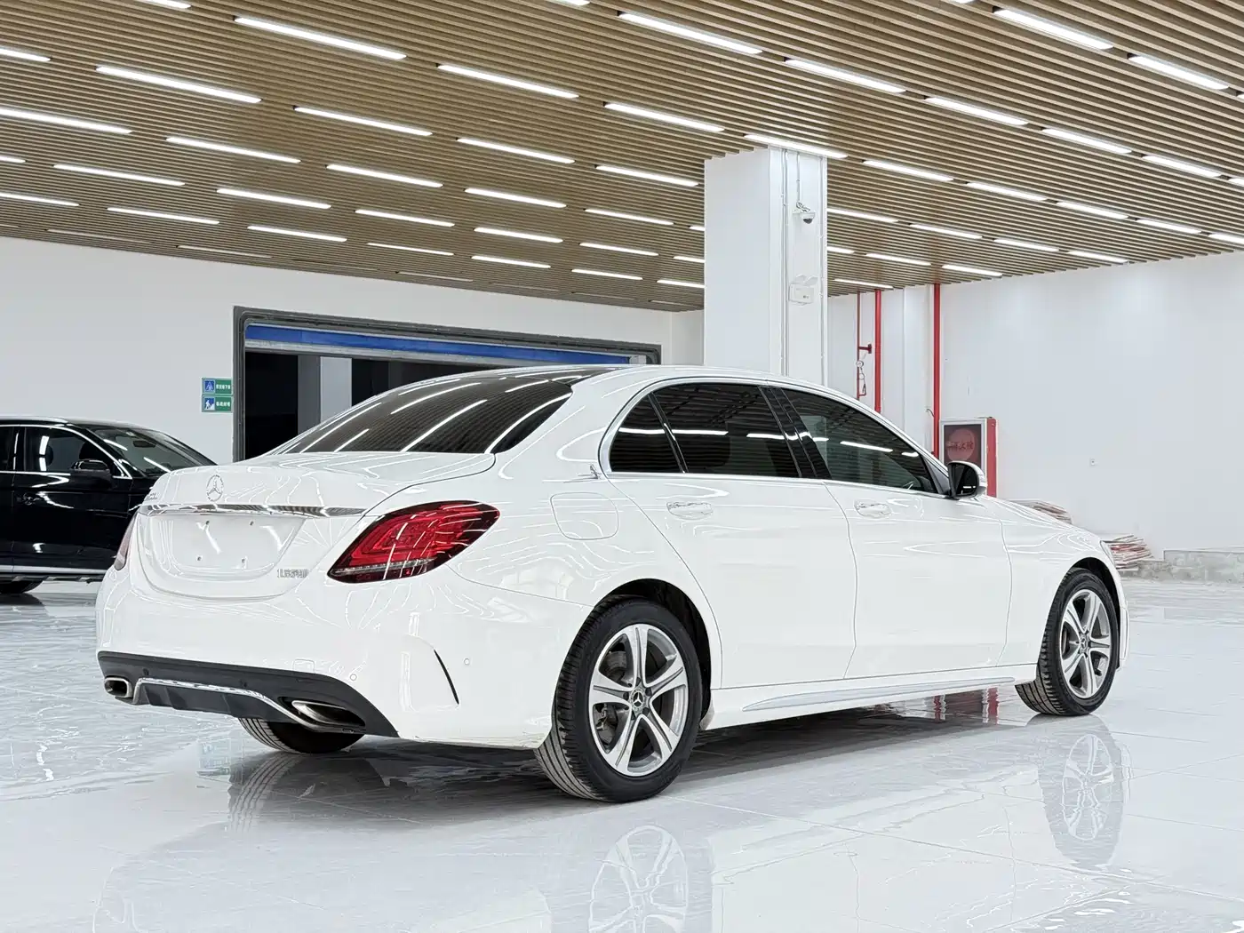 Mercedes-Benz C-Class 2019 C 260 L Sport фото 8