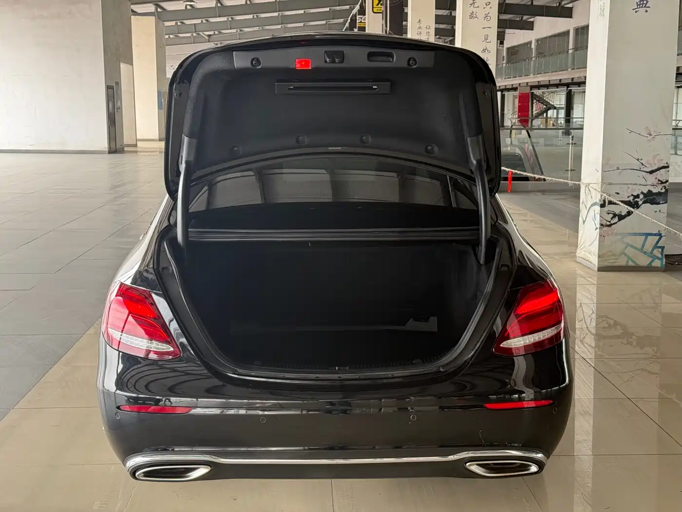 Mercedes-Benz E-Class 2018 Facelift E 200 L фото 6