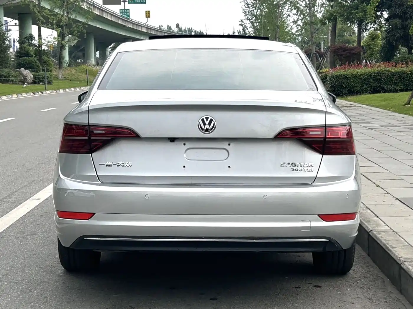 Volkswagen Sagitar 2019 200TSI DSG Comfort Edition China VI фото 5