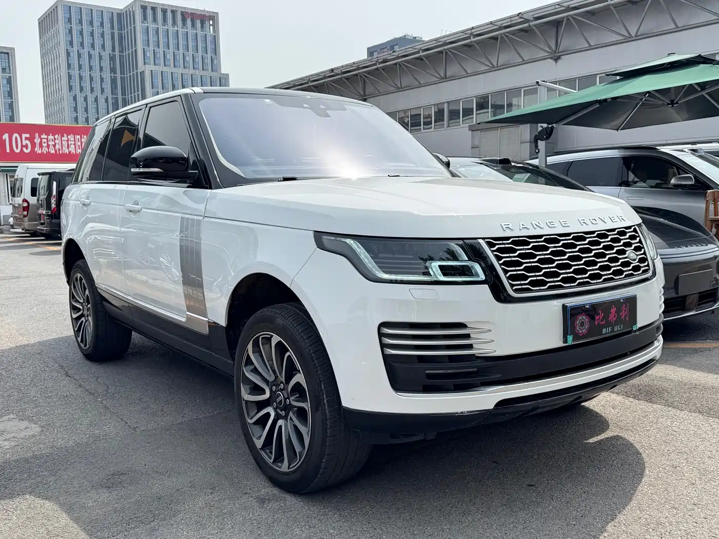 Land Rover Range Rover 2017 3.0 SC V6 Vogue фото 3