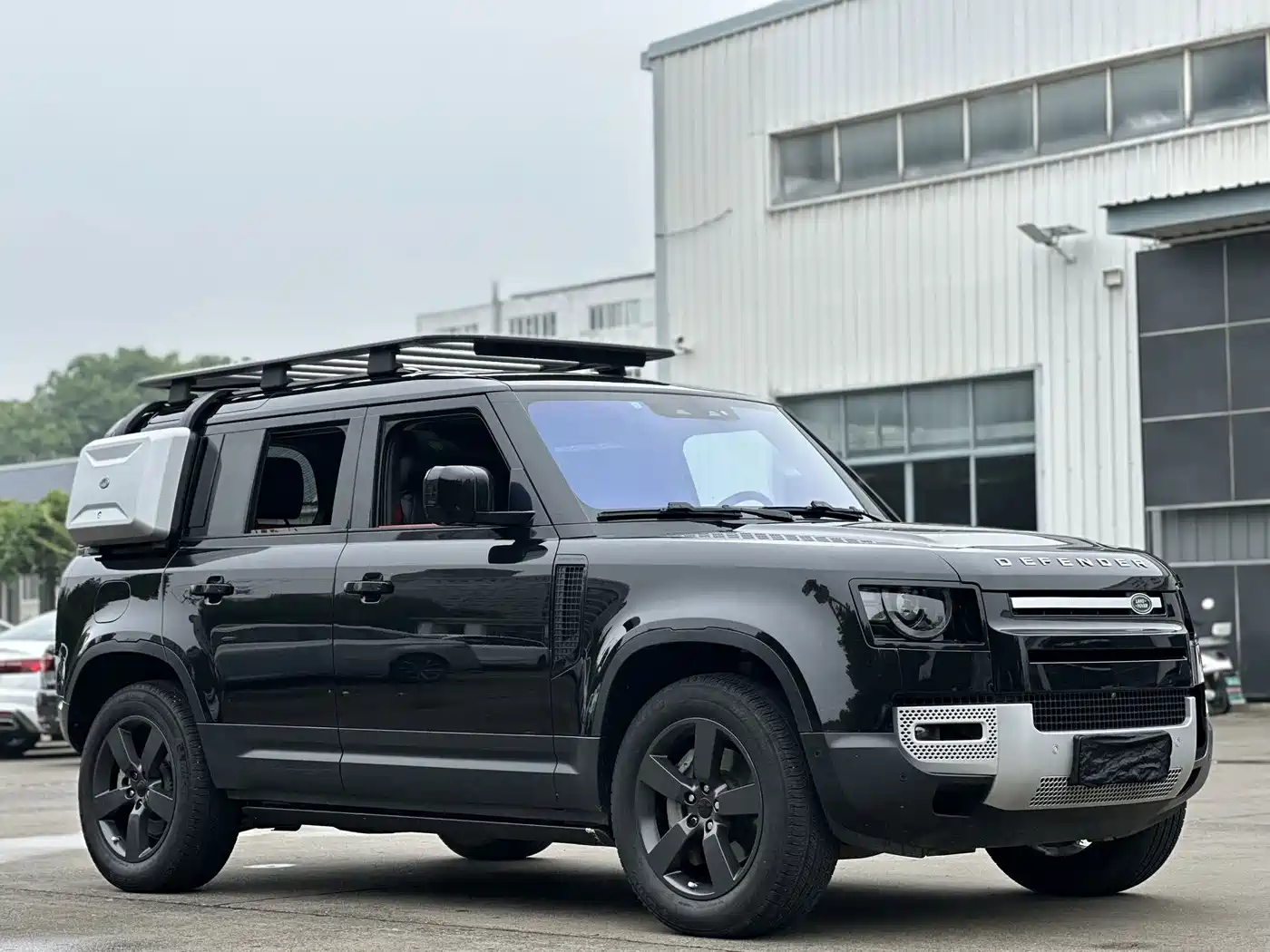 Land Rover Defender 2020 2020 Model 110 P400 SE