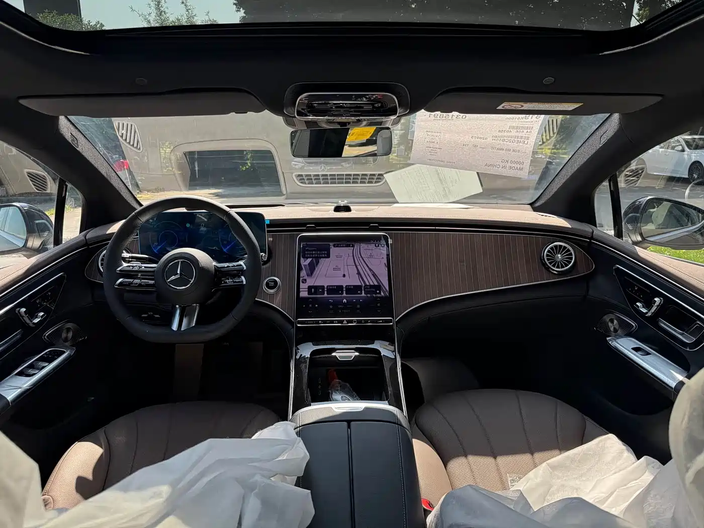 Mercedes-Benz EQE 2025 2025 Model 500 4MATIC Luxury Edition
