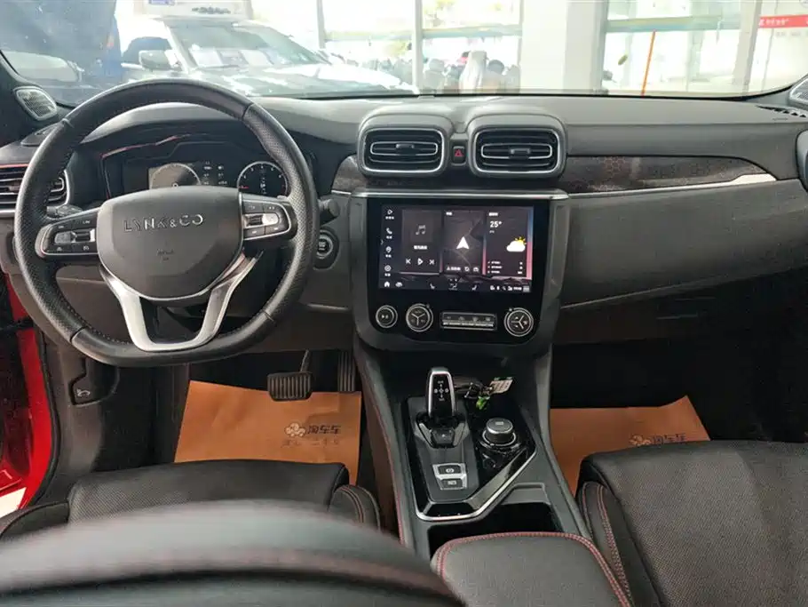 Lynk & Co 03 2019 1.5TD DCT Power Pro Edition China VI фото 12