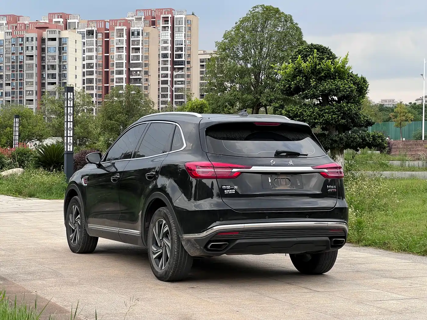 Hongqi HS5 2022 2.0T Smart Connect Premium Edition фото 4