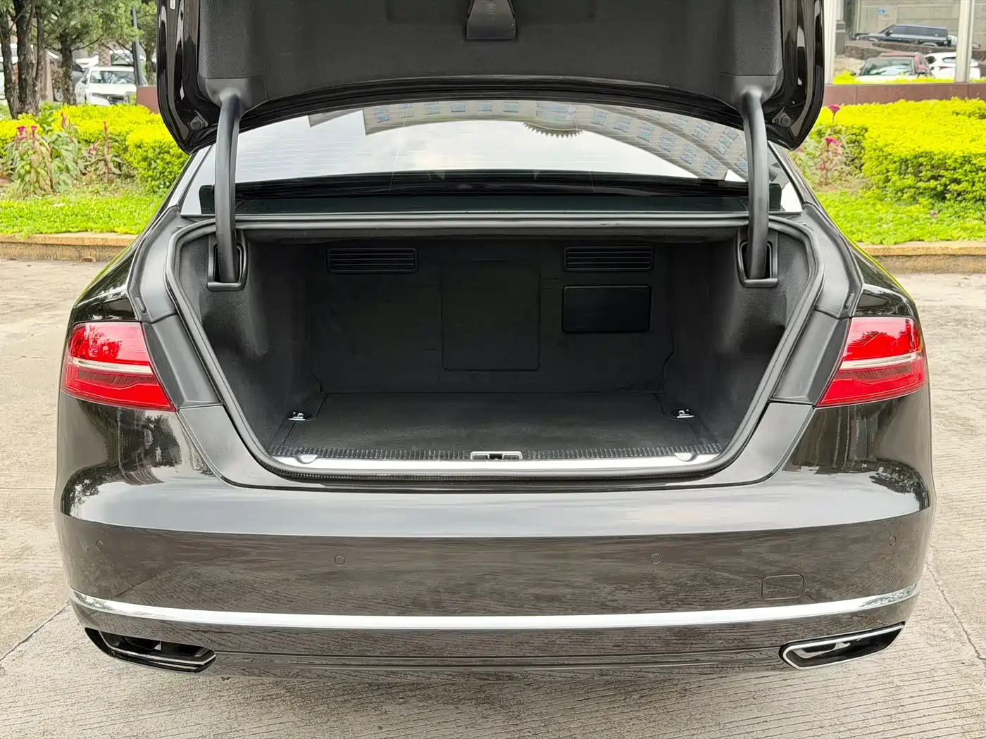 Audi A8 2014 A8L 45 TFSI quattro Comfort фото 22