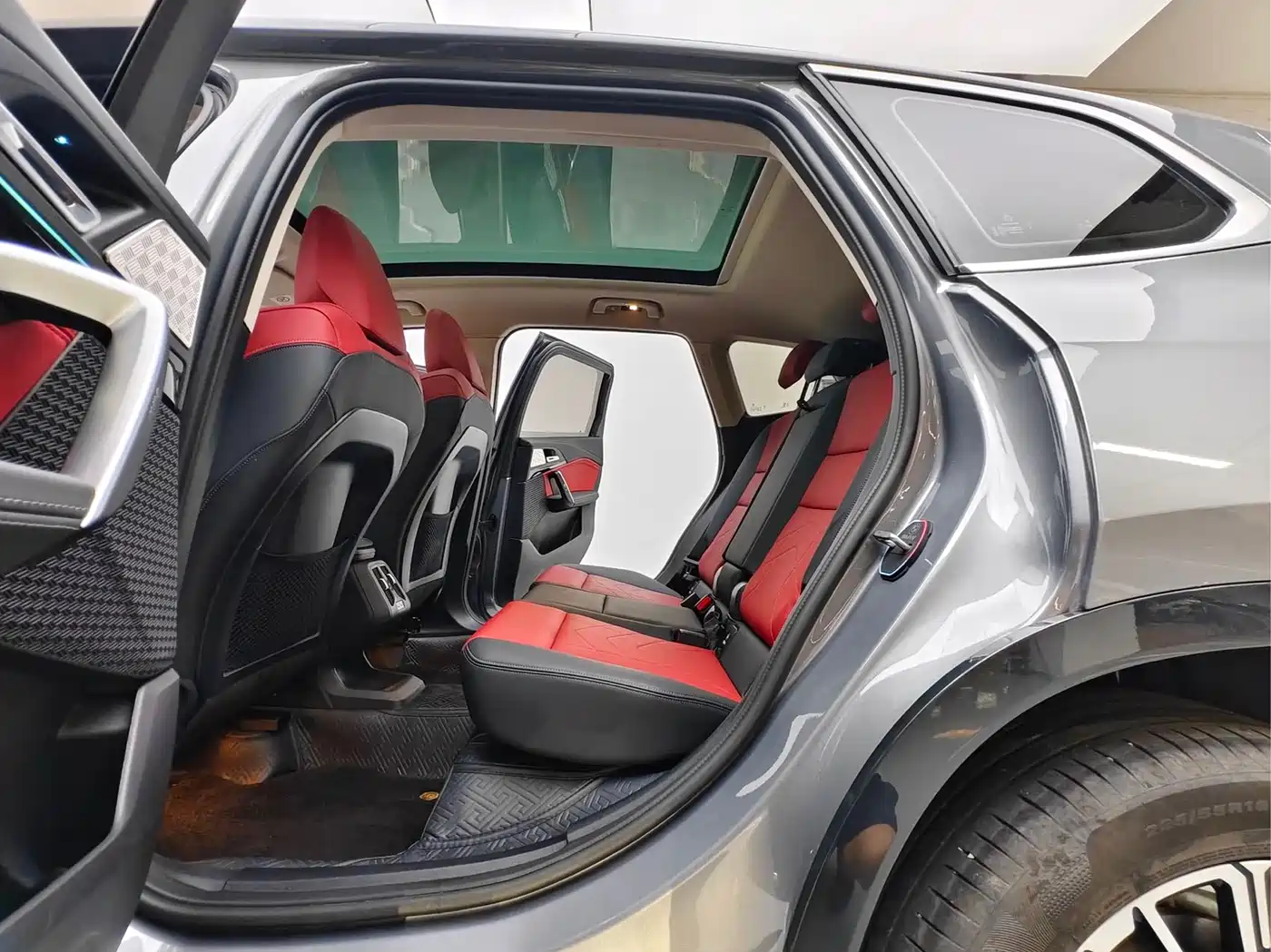 BMW X1 2023 sDrive20Li X Design Package фото 9