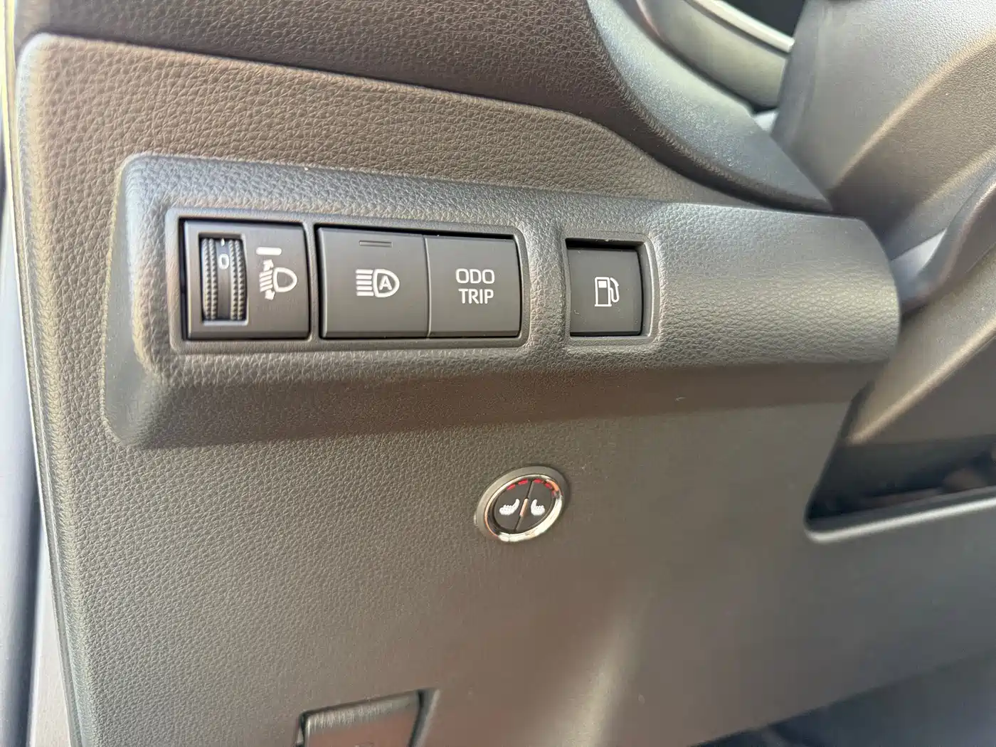 Toyota Levin 2023 Smart Hybrid 1.8L Sport Edition фото 5