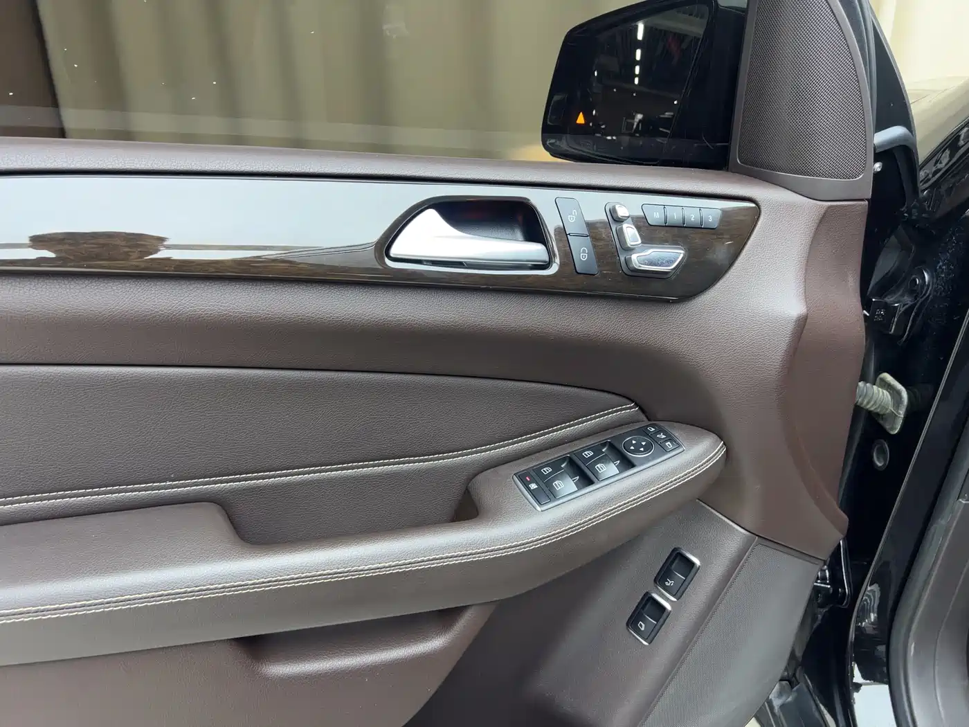Mercedes-Benz GLS 2018 GLS 400 4MATIC Dynamic фото 11