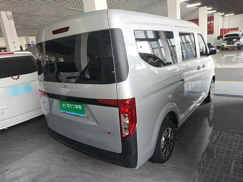 Changan Kuayue Kuayuexing V3 2025 2023 1.5L Gasoline Enjoyment 5-seater Passenger Vehicle