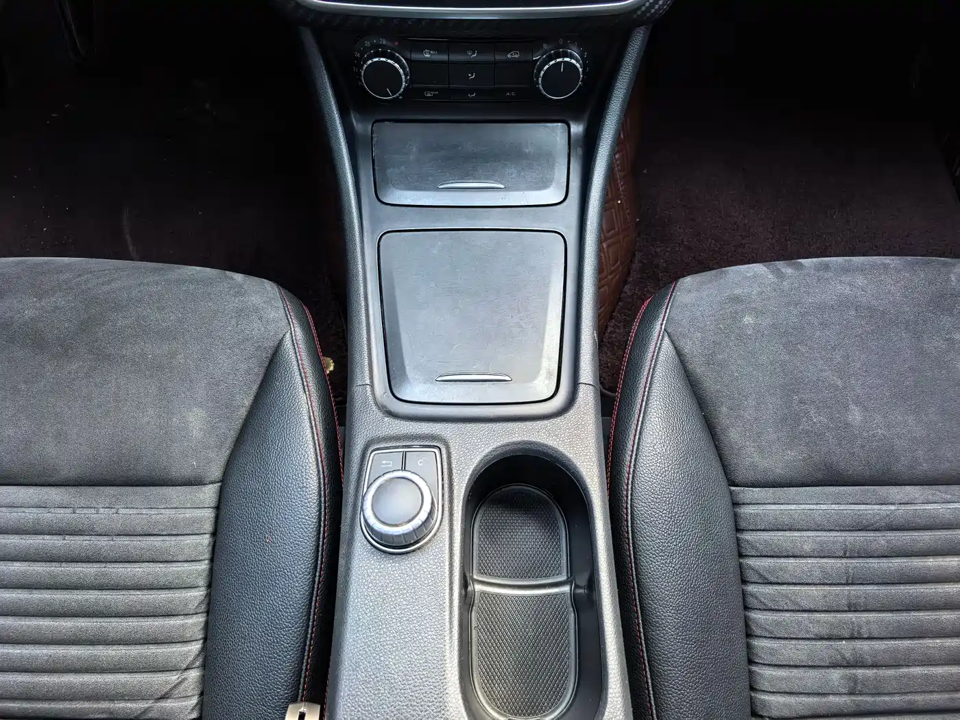 Mercedes-Benz A-Class (Import) 2015 A 200 Sport фото 16
