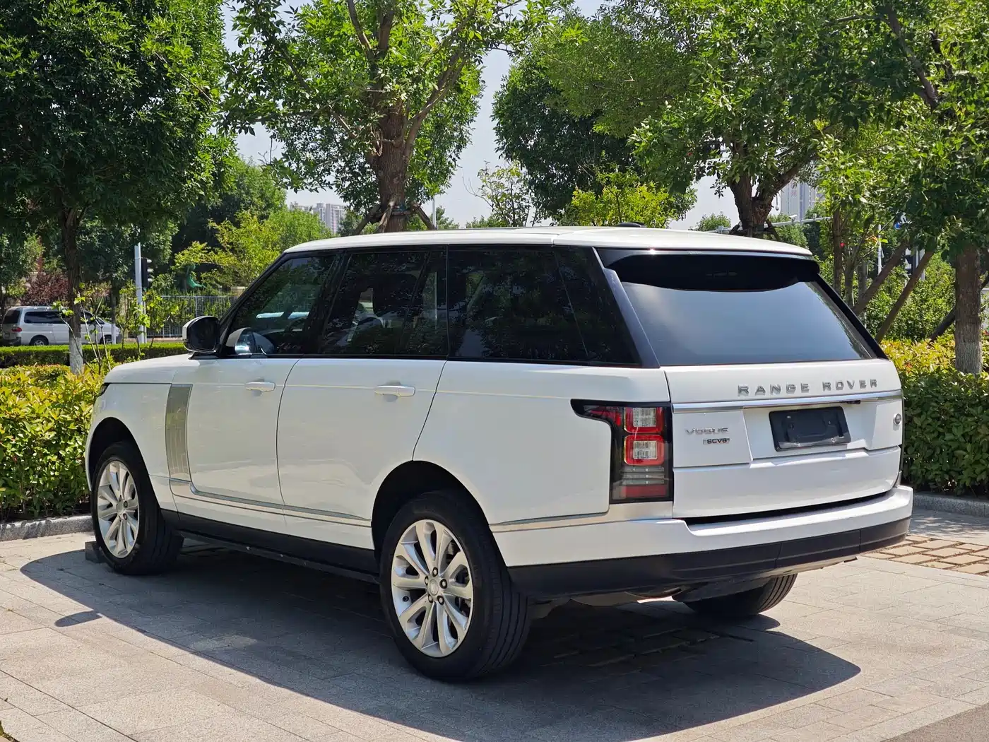 Land Rover Range Rover 2015 3.0 SC V6 Vogue фото 6