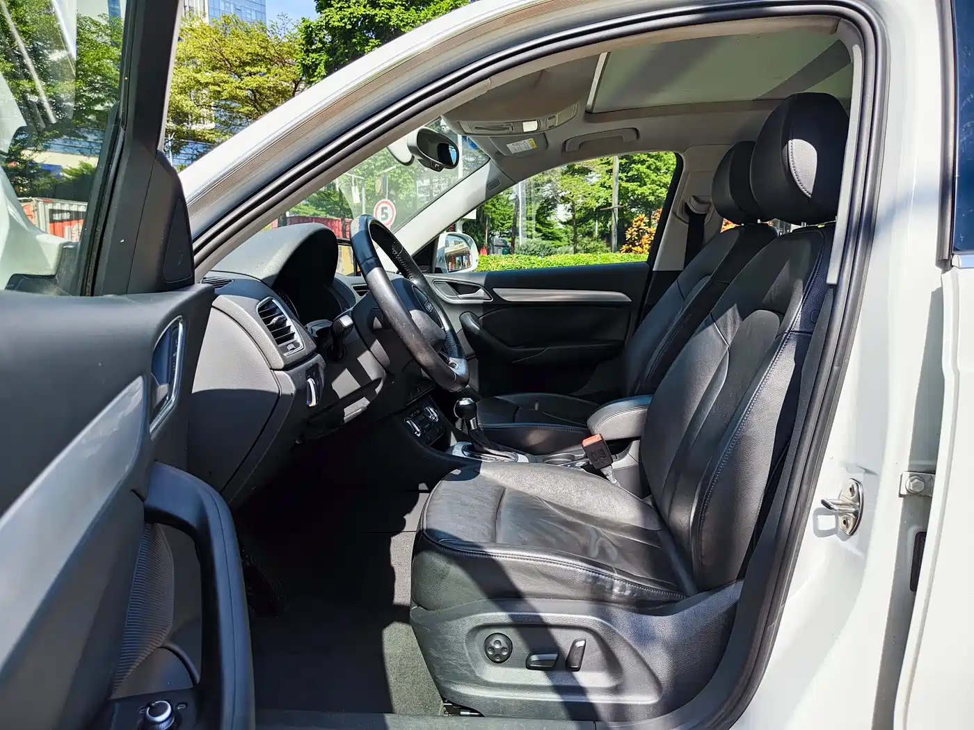 Audi Q3 2015 35 TFSI Progressive фото 4