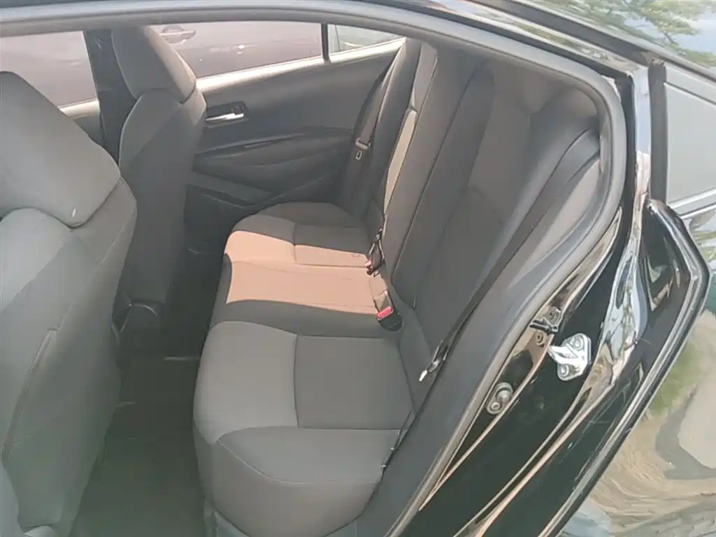 Toyota Levin 2019 185T CVT Luxury Edition China VI фото 17