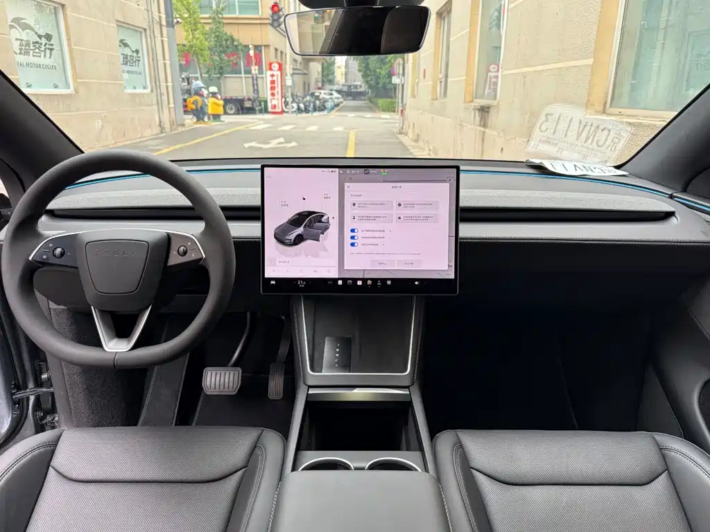 Tesla Model Y 2026 2026 Long Range All-Wheel Drive