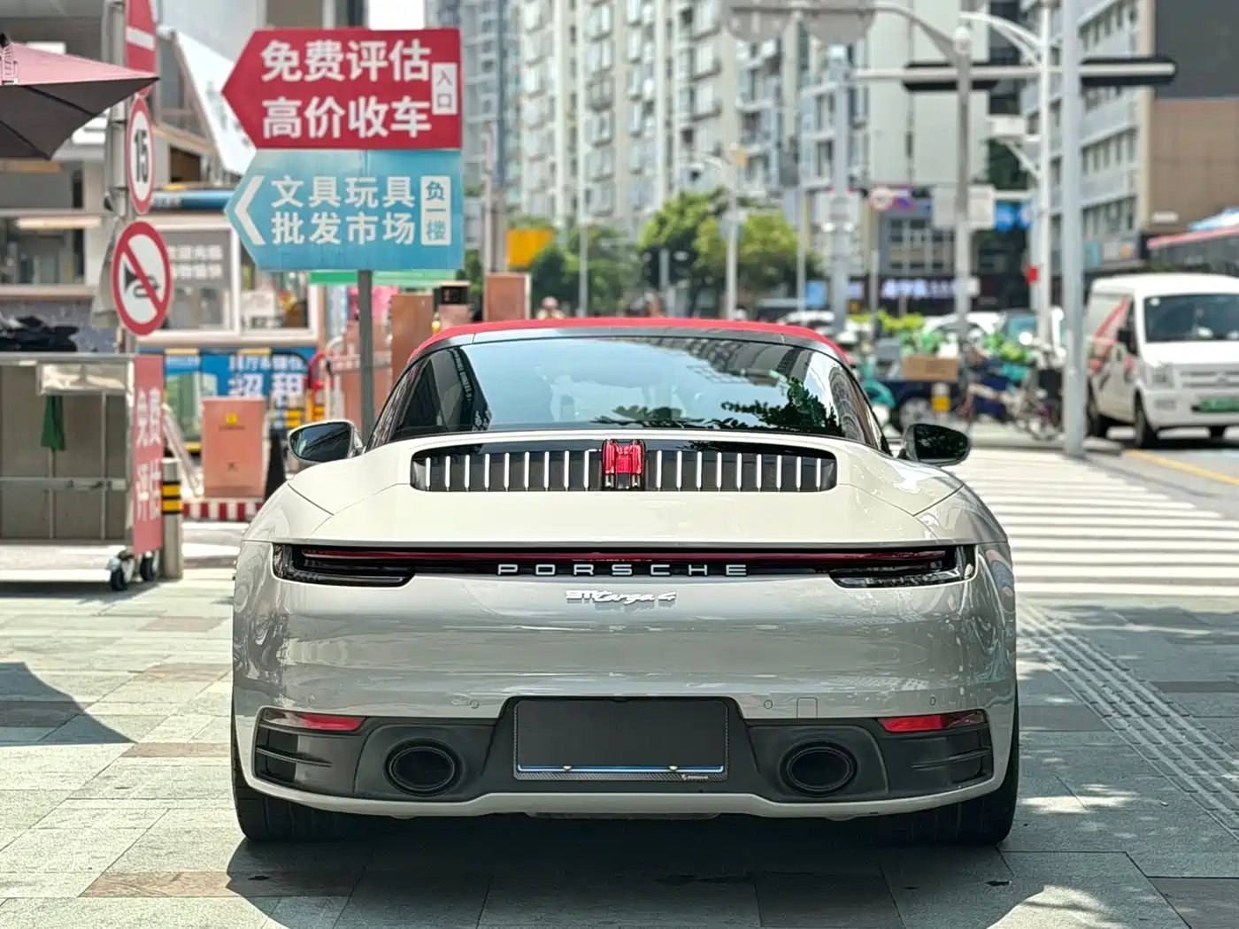 Porsche 911 2023 Targa 4 3.0T фото 5