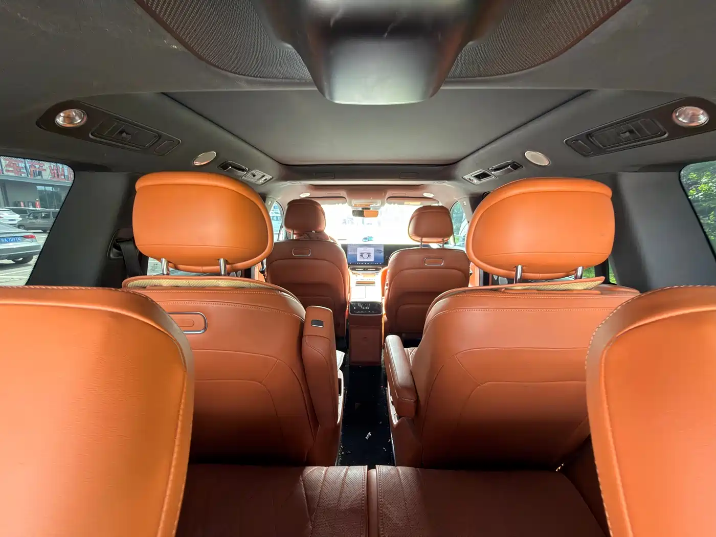 AITO Wenjie AITO M9 2024 Extended Range Ultra 42kWh 6-Seater фото 15