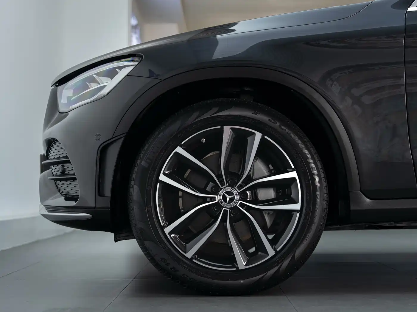 Mercedes-Benz GLC 2020 Facelift GLC 260 L 4MATIC Luxury фото 8