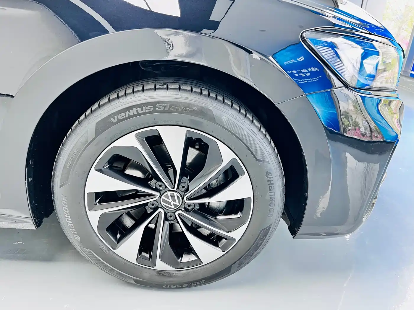 Volkswagen Passat 2023 Facelift 330TSI Starlight Elite Edition фото 4