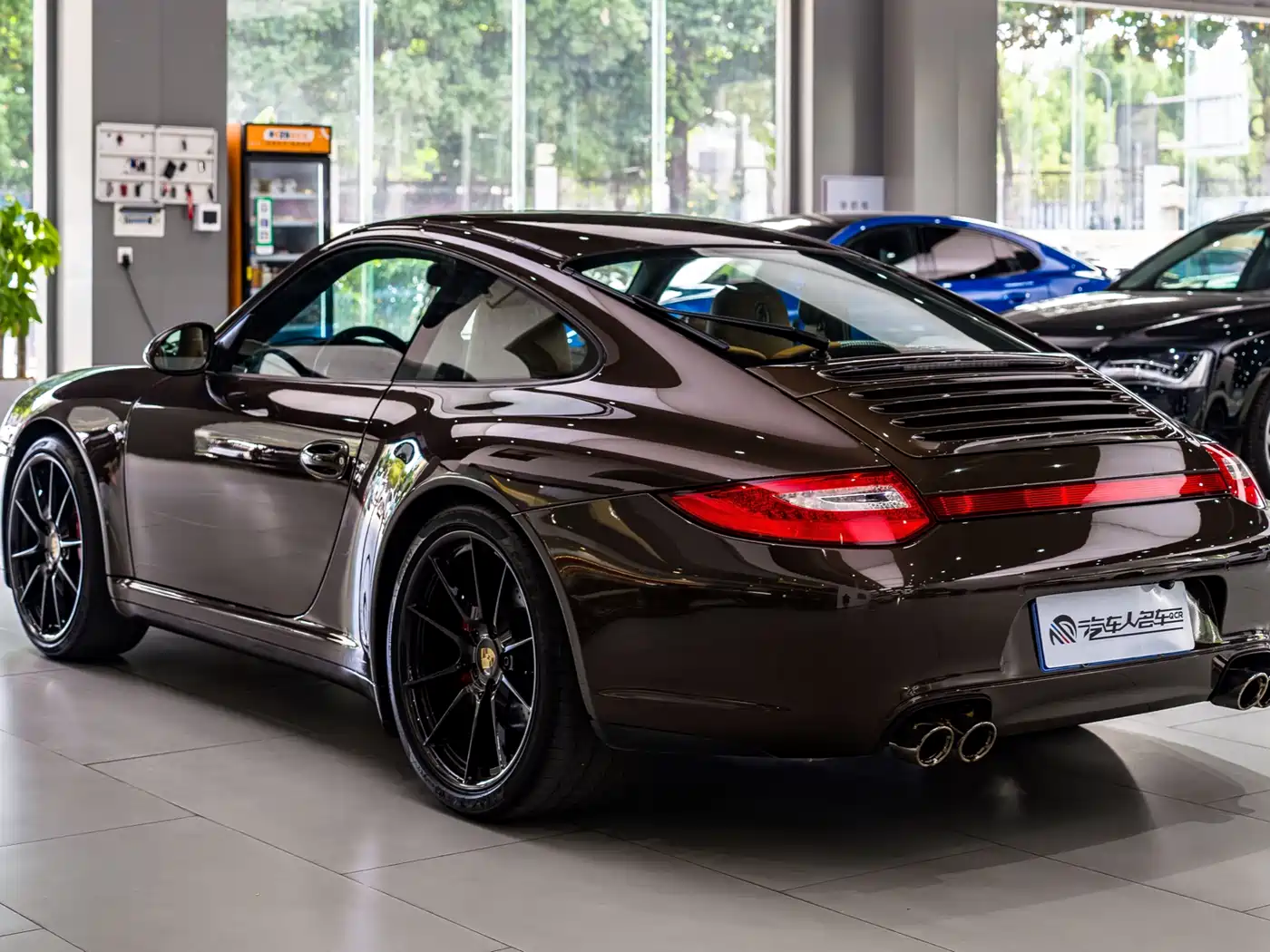 Porsche 911 2010 Carrera 4 3.6L фото 17