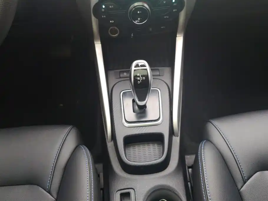 BYD Yuan New Energy 2019 EV360 Smart Connect Premium Edition фото 16