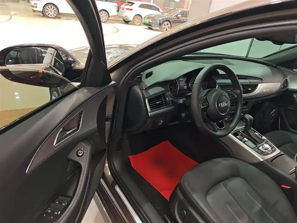 Audi A6L 2018 30th Anniversary 45 TFSI quattro Sport фото 16