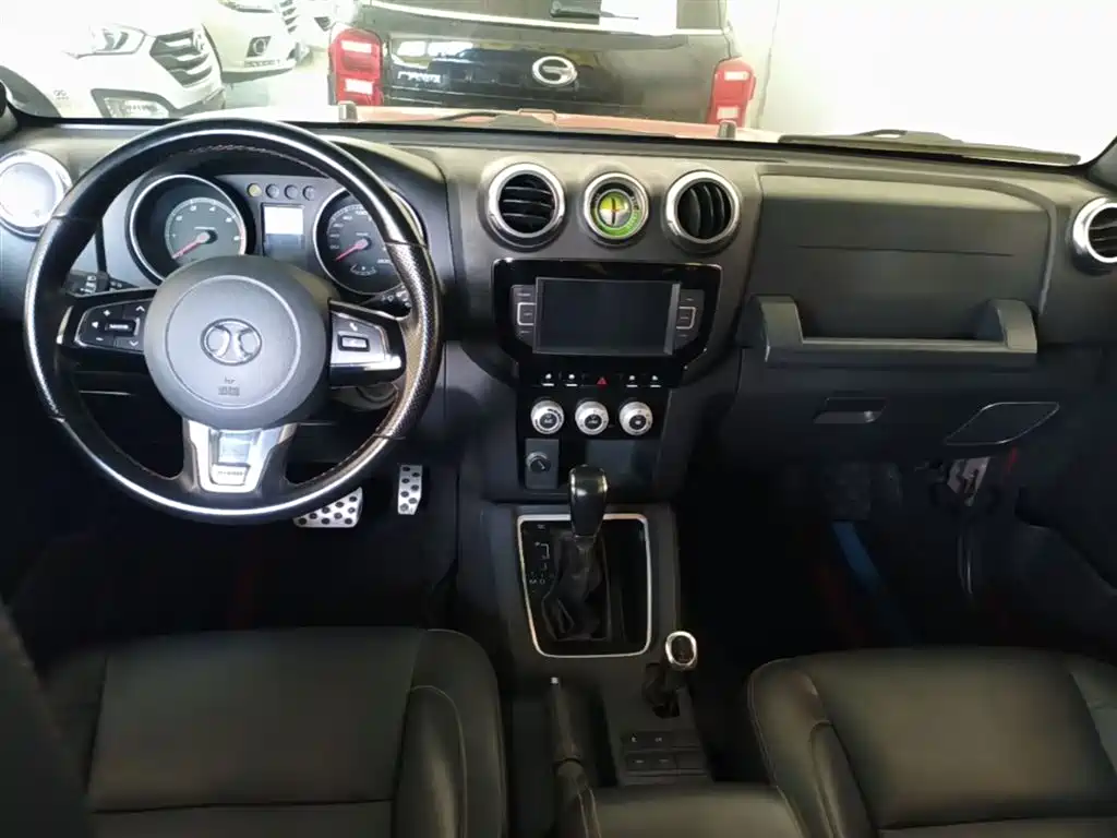 BAIC ORV Beijing Offroad BJ40 2016 Model 40L 2.3T Automatic 4WD Exclusive фото 10